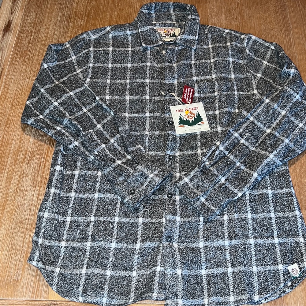 Free planet flannel. NWT